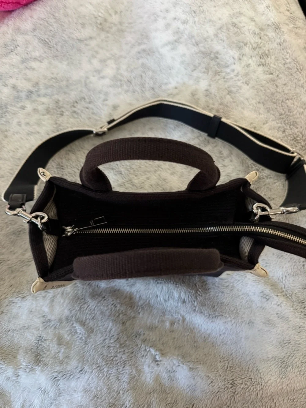 Marc Jacobs Black Canvas 'The Tote Bag' Crossbody with White Trim - Picture 4 of 6